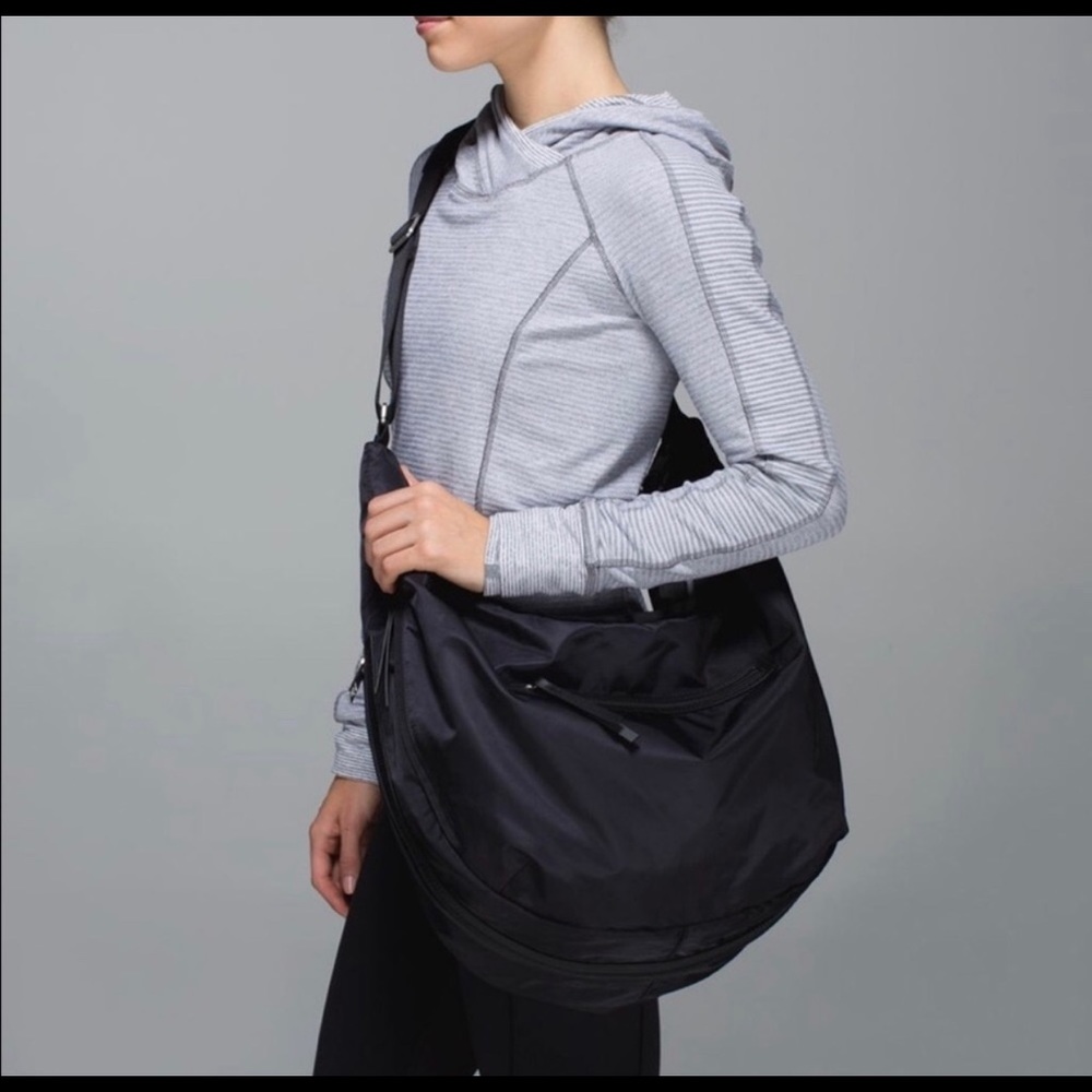 Lululemon Athletica Resolution Hobo